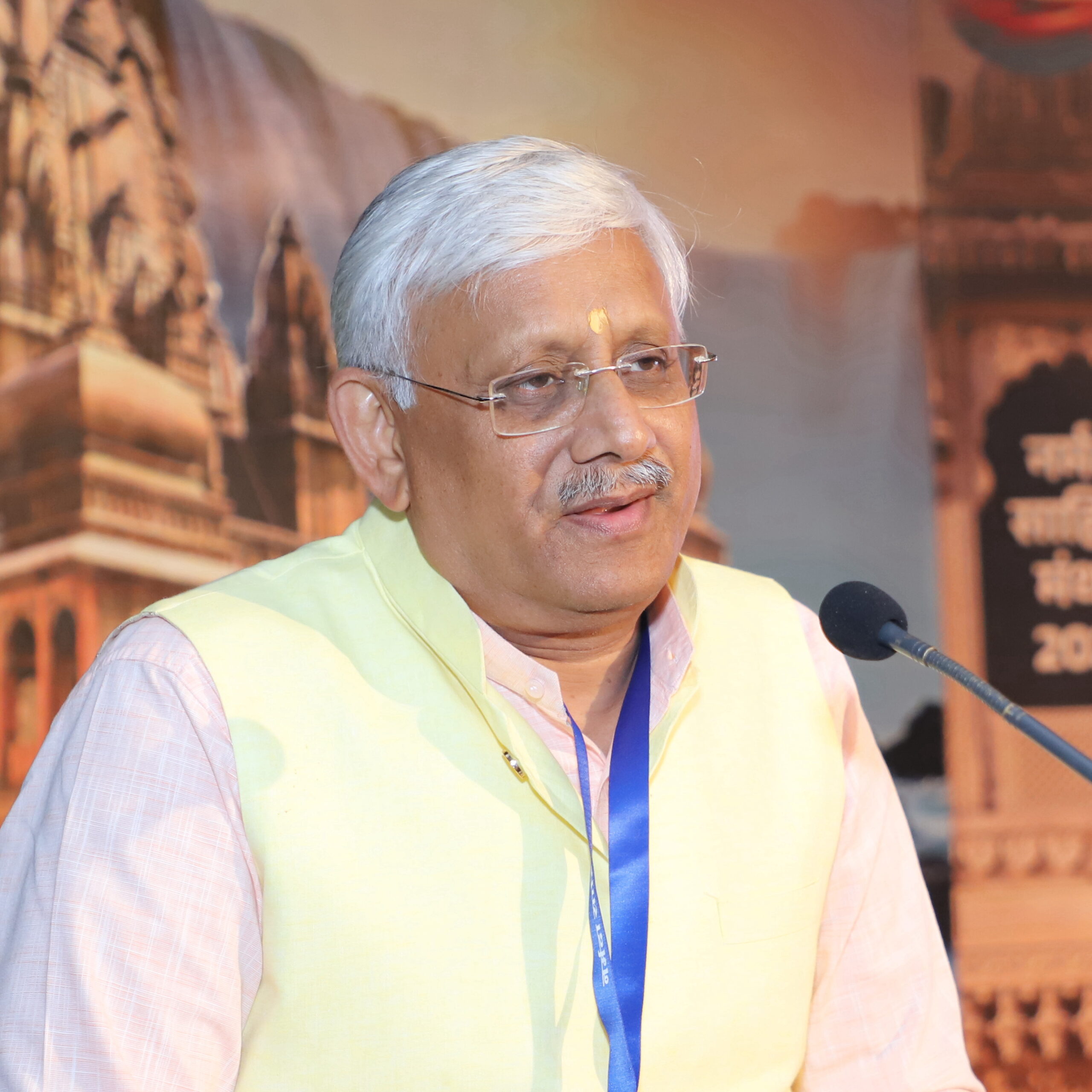 श्री राकेश सिंघाई